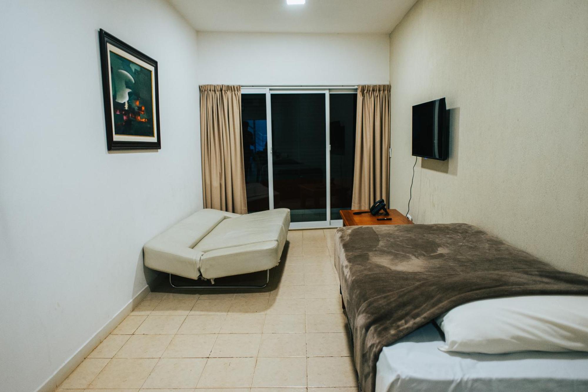 Irova Apart Hotel Posadas Kültér fotó